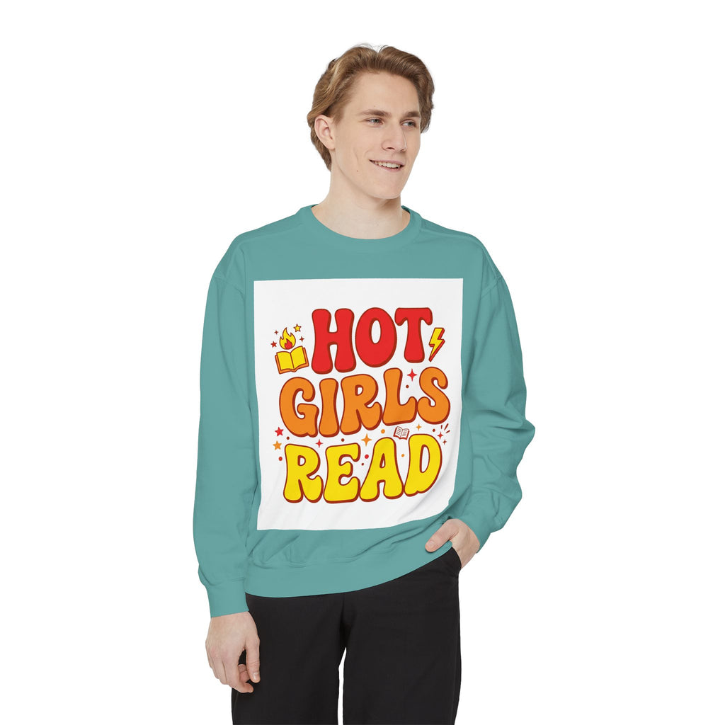Hot Girls Read Sweatshirt – Book Lover Gift