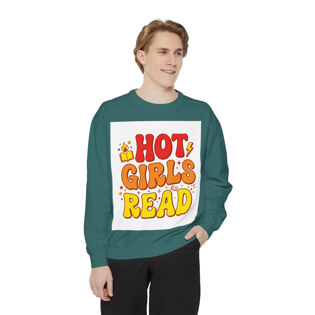Hot Girls Read Sweatshirt – Book Lover Gift