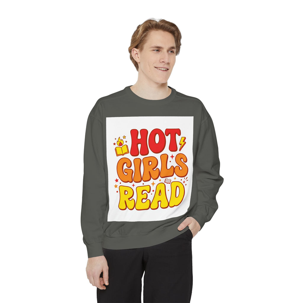 Hot Girls Read Sweatshirt – Book Lover Gift