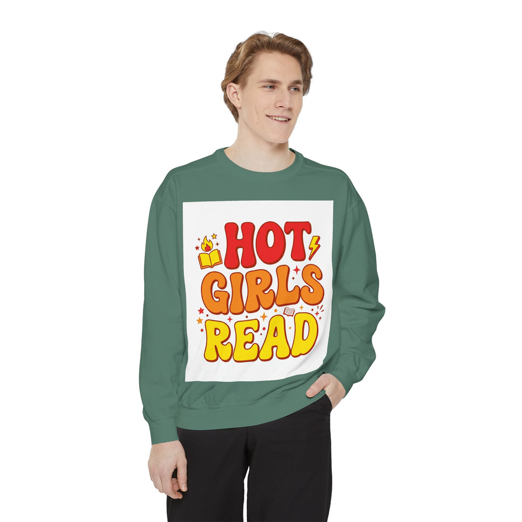 Hot Girls Read Sweatshirt – Book Lover Gift